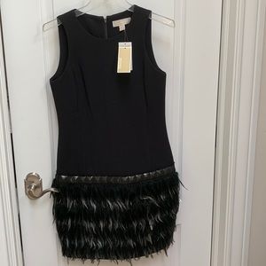 Michael Kors 🖤 Black Gray Ostrich Feather Plume Fringe Trim Dress STUNNING 🖤🖤